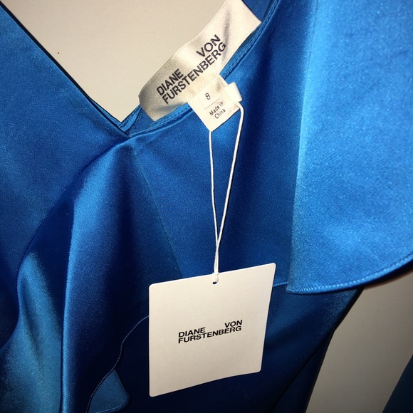 Diane Von Furstenberg Asym Slv Ruffle Front Blouse - Picture 3 of 5